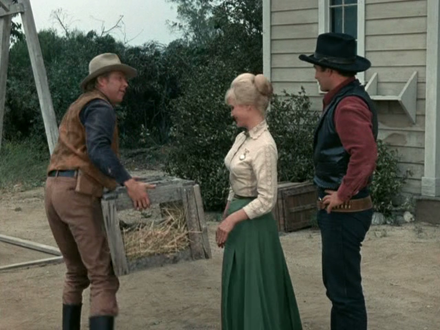 Albert Salmi, Susan Oliver, and James Drury in The Virginian: A Little Learning... (1965)